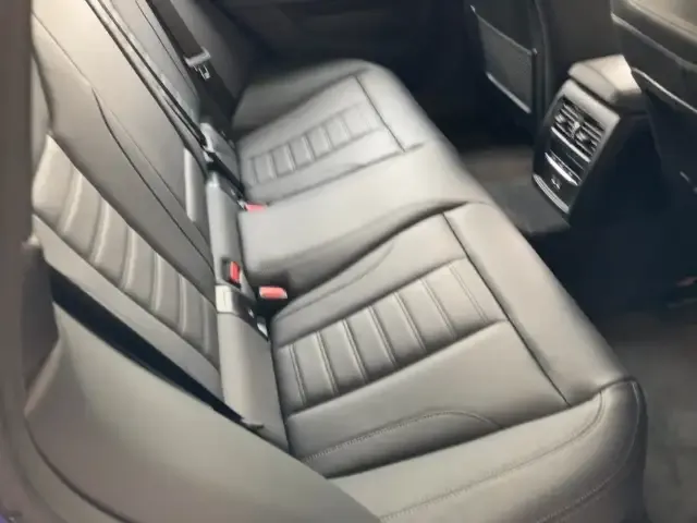 BMW 440