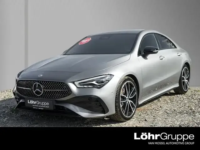 Mercedes-Benz CLA 200