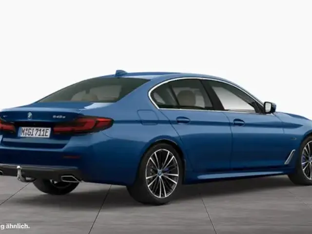 BMW 545