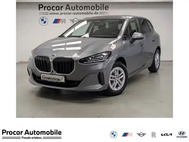 BMW 220