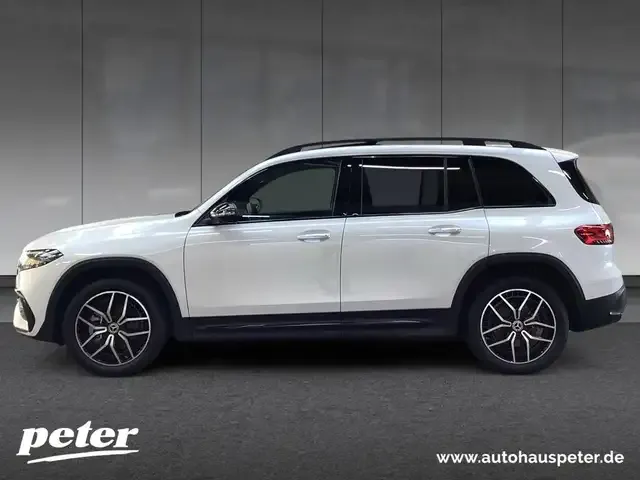 Mercedes-Benz EQB 300