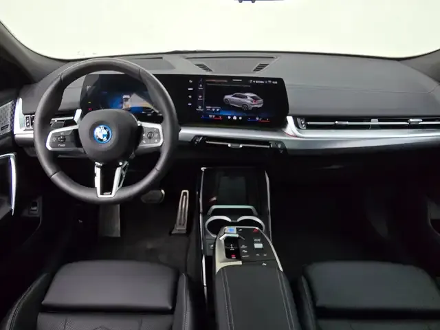 BMW iX2