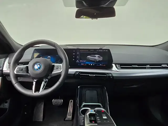 BMW iX2