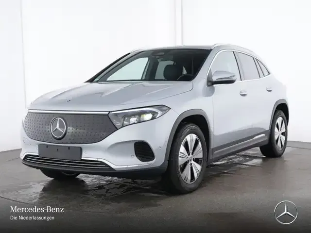 Mercedes-Benz EQA 300