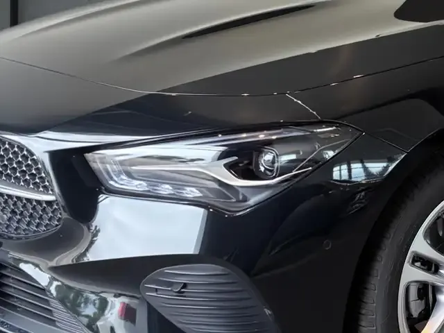 Mercedes-Benz CLA 180