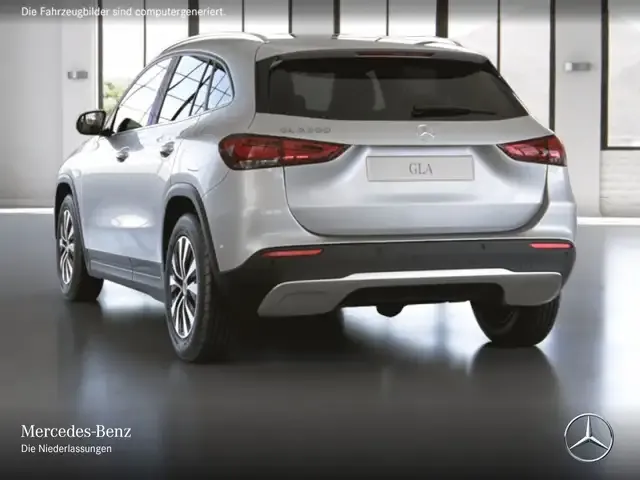 Mercedes-Benz GLA 200