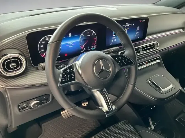Mercedes-Benz V 250
