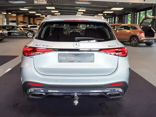 Mercedes-Benz GLC 300