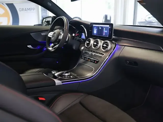 Mercedes-Benz C 220