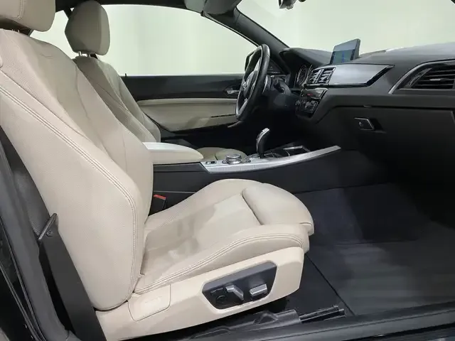 BMW 240