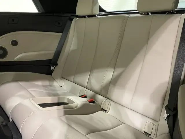 BMW 240