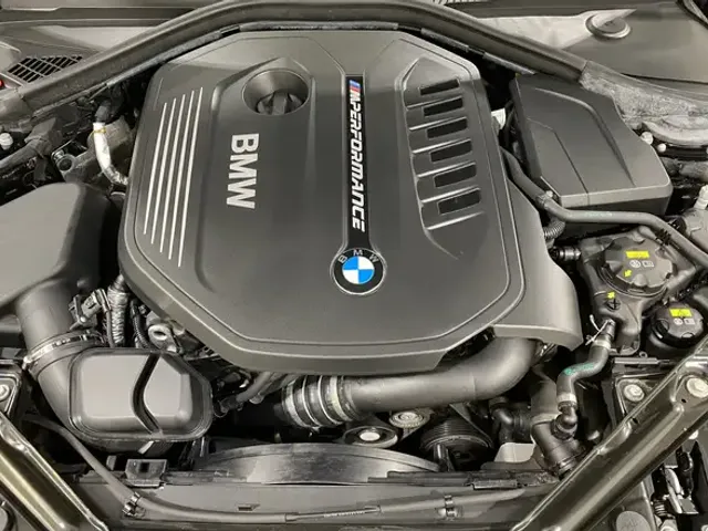 BMW 240