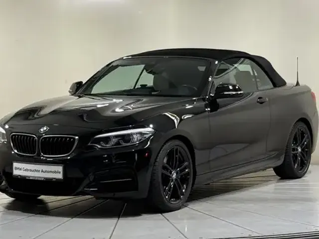 BMW 240