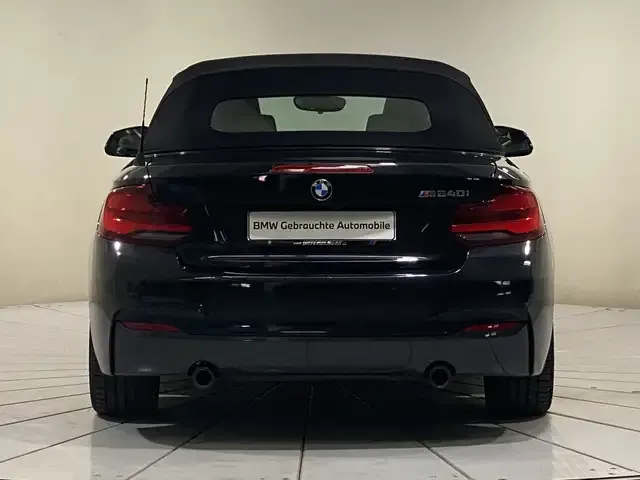 BMW 240