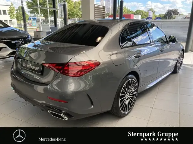 Mercedes-Benz C 220