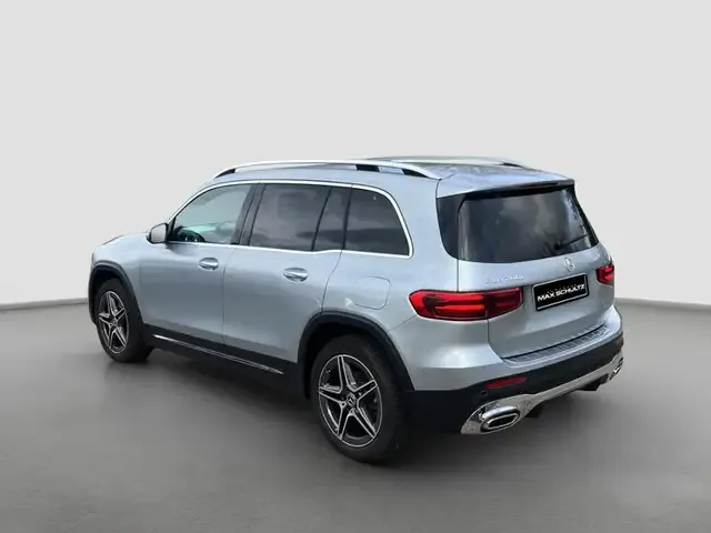 Mercedes-Benz GLB 200