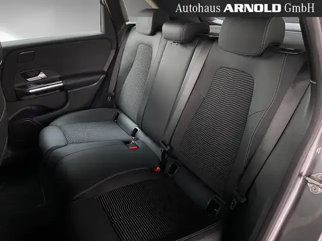 Mercedes-Benz B 250