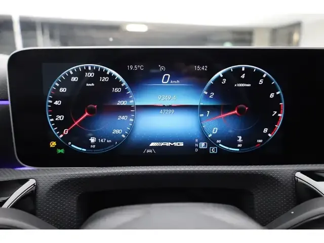 Mercedes-Benz A 35 AMG
