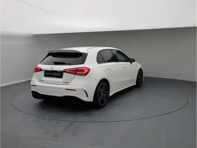 Mercedes-Benz A 35 AMG