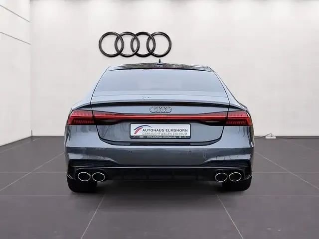 Audi S7
