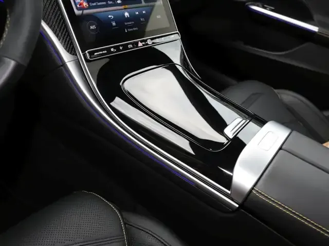 Mercedes-Benz C 63 AMG