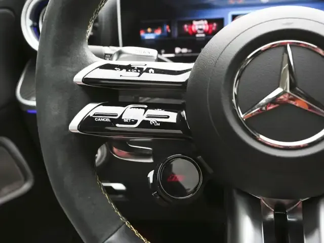 Mercedes-Benz C 63 AMG