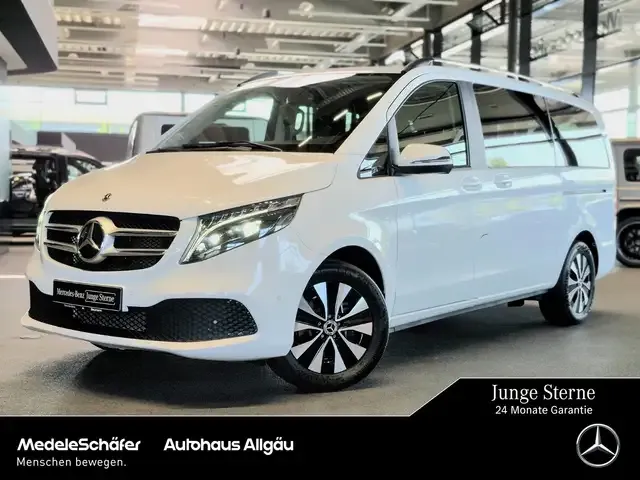 Mercedes-Benz V 220