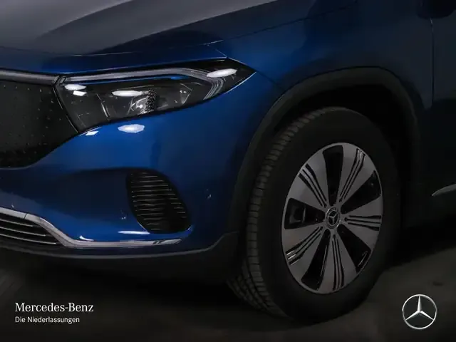 Mercedes-Benz EQA 300