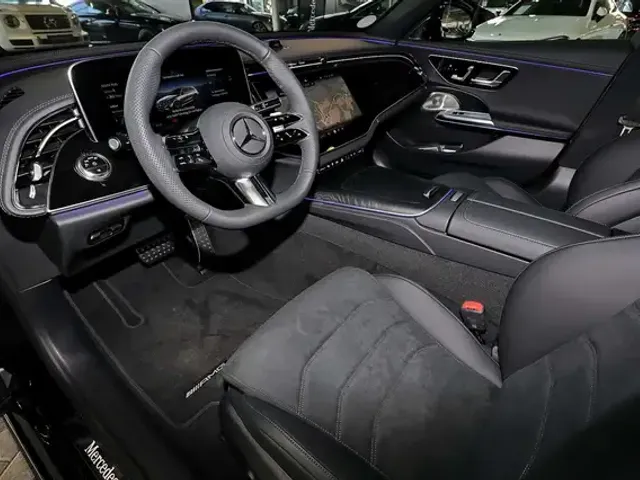 Mercedes-Benz E 300