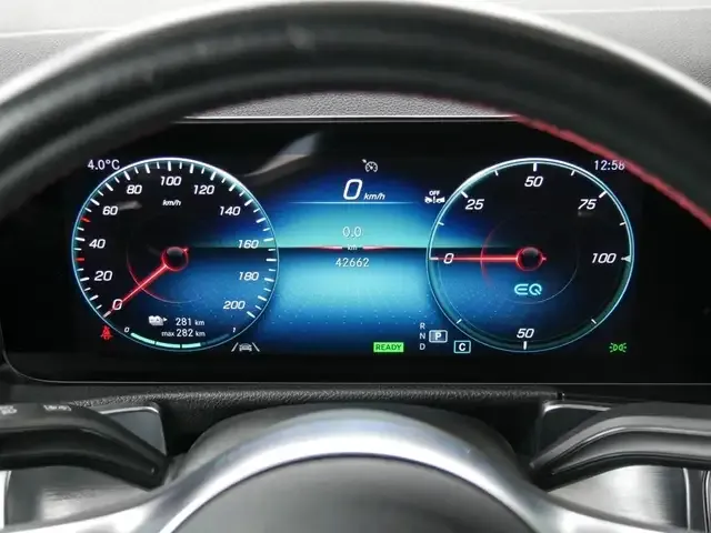 Mercedes-Benz EQB 300