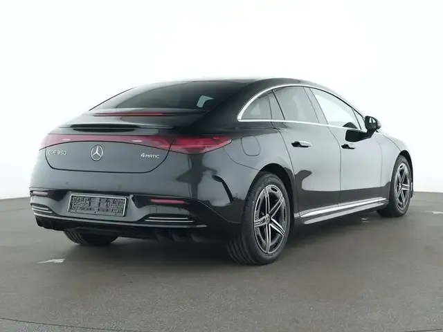 Mercedes-Benz EQE 500