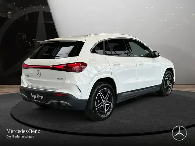 Mercedes-Benz EQA 300