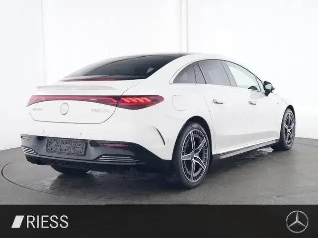 Mercedes-Benz EQE 53