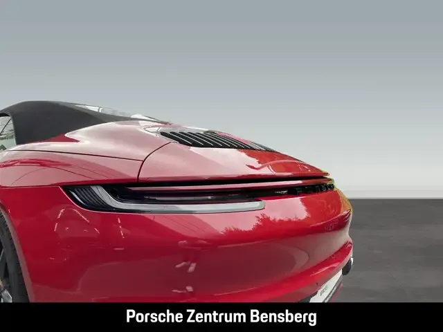 Porsche 992