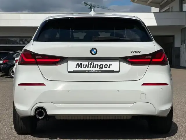 BMW 118
