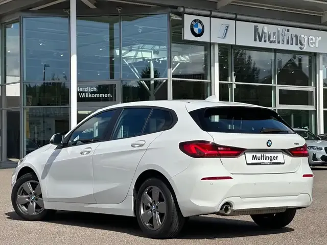 BMW 118