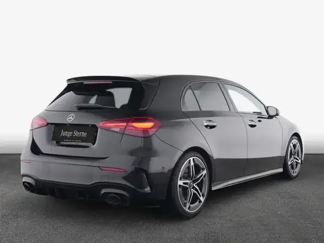 Mercedes-Benz A 35 AMG