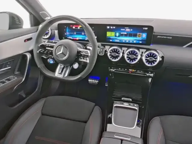 Mercedes-Benz A 35 AMG