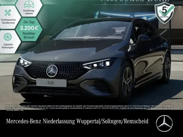 Mercedes-Benz EQE 300