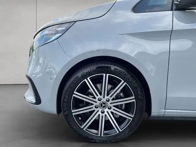Mercedes-Benz V