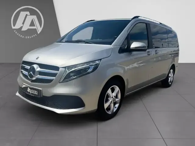 Mercedes-Benz V 250