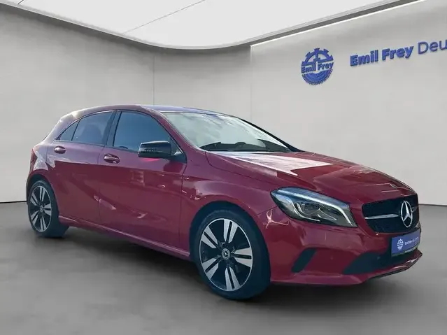Mercedes-Benz A 180