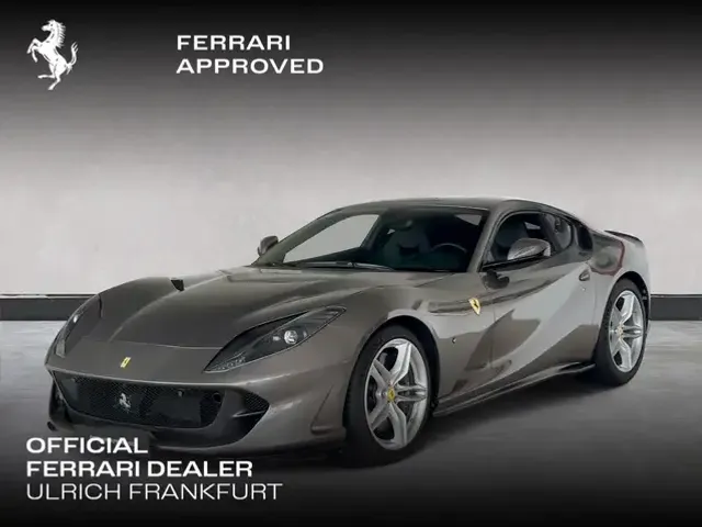 Ferrari 812