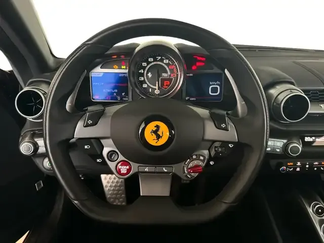 Ferrari 812