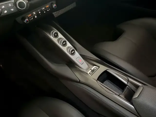 Ferrari 812