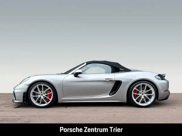 Porsche 718 Spyder