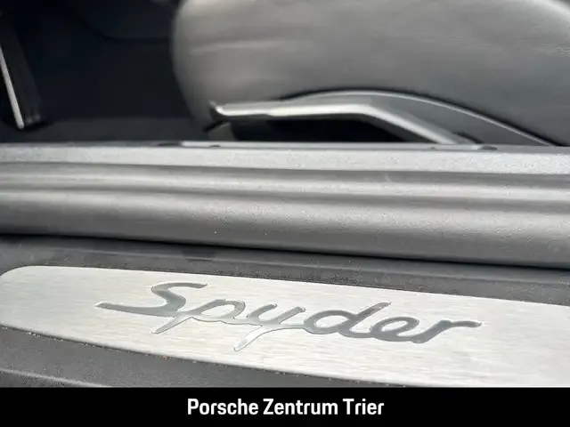 Porsche 718 Spyder