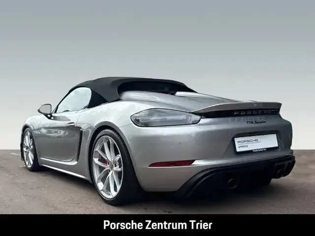 Porsche 718 Spyder