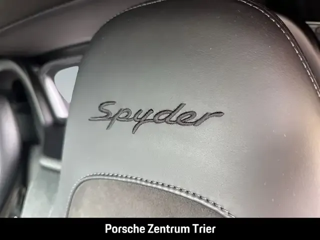 Porsche 718 Spyder