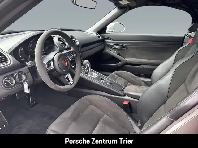 Porsche 718 Spyder
